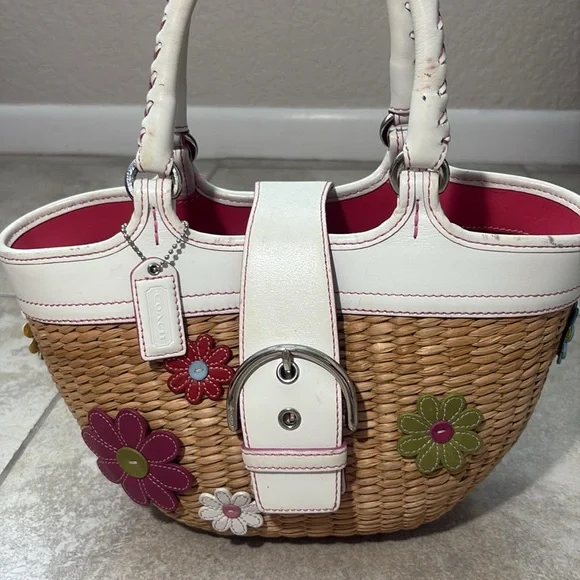 Vintage Coach Straw Bag with Daisies A04K-4443 Limited Edition/Rare - Picture 16 of 16